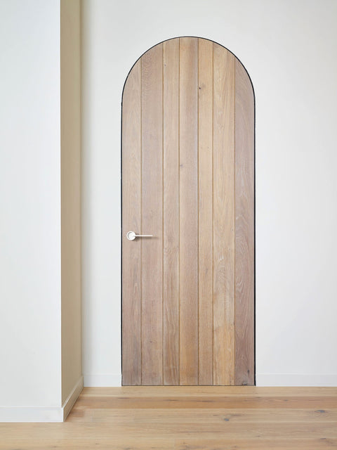 ENCH Axel Door Handle