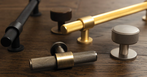 Momo Belgravia Cabinet and Appliance Pull Handle