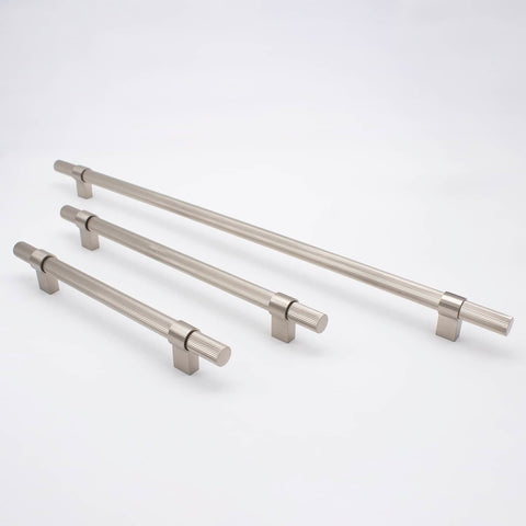 Manovella Cassandra Fluted Cabinet and Appliance Pull