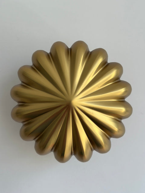 UPTOWN Pluck Entrance Pull