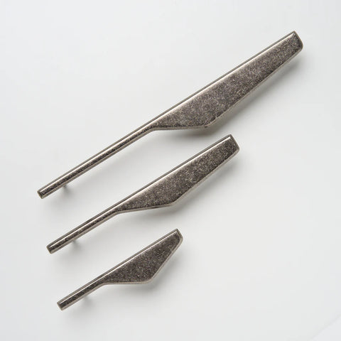 LO & CO - Outline D Cabinet and Appliance Pull Handle