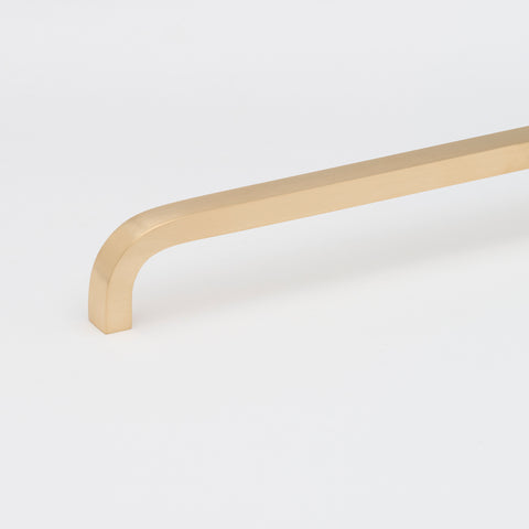 LO & CO - Curve Appliance Pull