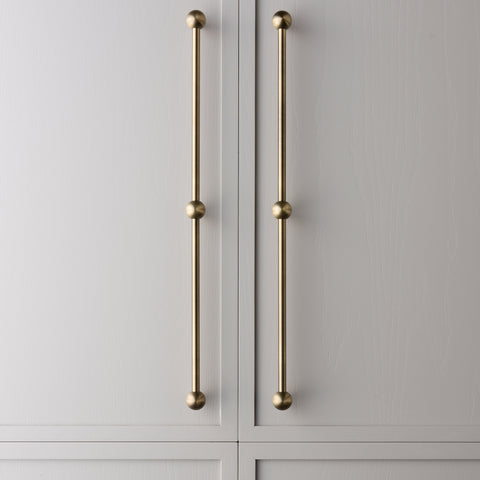 LO & CO - Sphere Appliance Pull