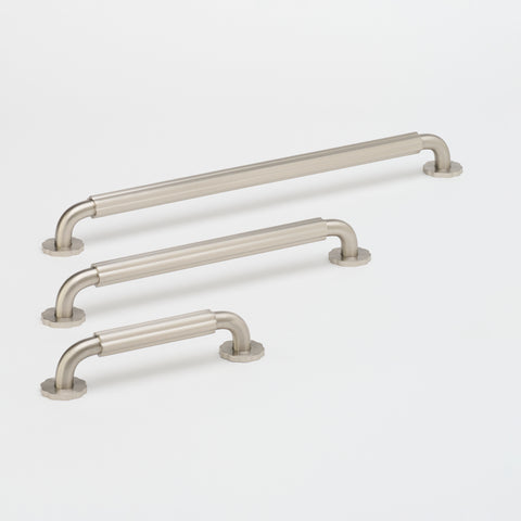 LO & CO - Tropez Cabinet and Appliance Pull