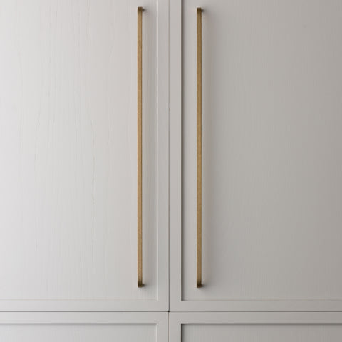 LO & CO - Curve Cabinet and Appliance Pull