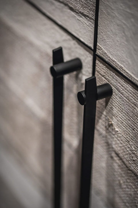 FORMANI Tense Front Door and Appliance Pull