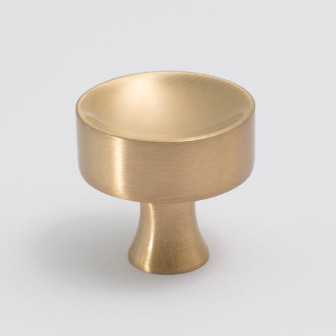 HEPBURN Atticus Cabinet Knob