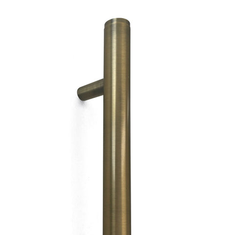 MOMO BELLEVUE PLAIN ENTRY PULL HANDLE