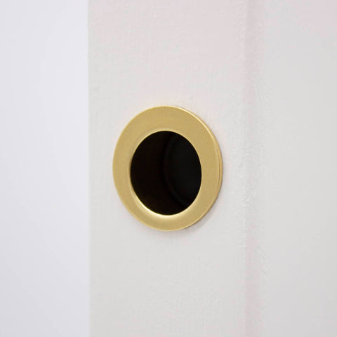 Manovella Round Sliding Door Finger Pull