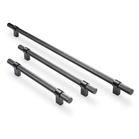Manovella Cassandra Fluted Cabinet and Appliance Pull