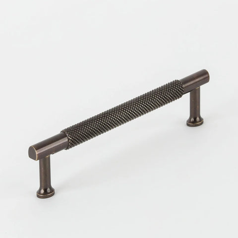 HEPBURN New Yorker Cabinet Handle