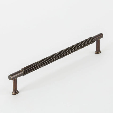 HEPBURN New Yorker Cabinet Handle