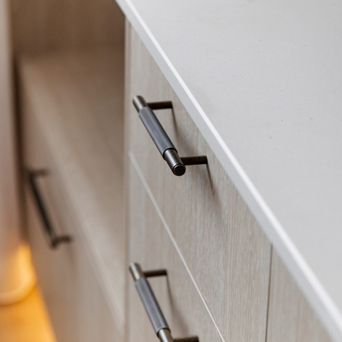 BAYSIDE LUXE - The Toorak Cabinetry Handle - Gunmetal