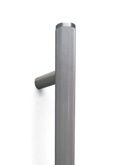 MOMO BELLEVUE LINED ENTRY PULL HANDLE