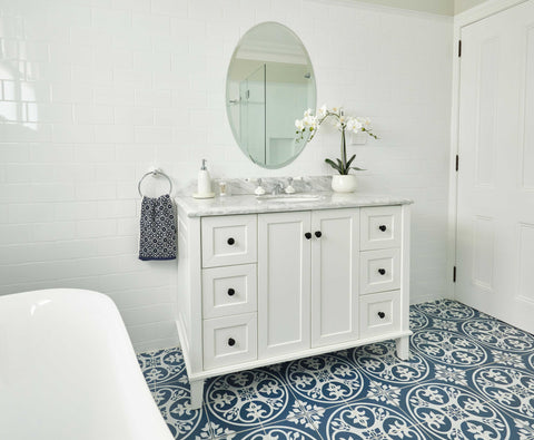 TURNER HASTINGS Coventry Single Bowl White Vanity with Marble Top & Under Counter Basin