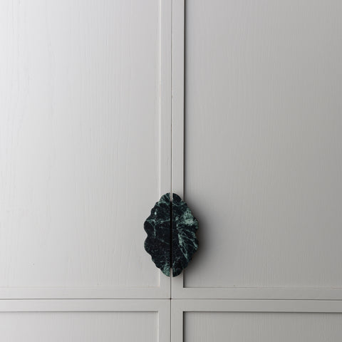 LO & CO - Cedrus Marble Cabinet Pull