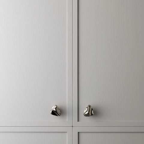 LO & CO INTERIORS - Rubble Knob
