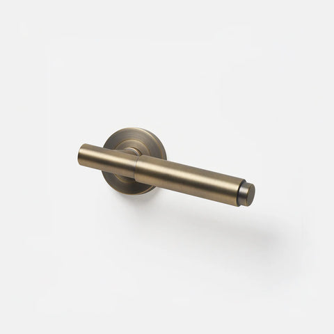 LO & CO - Lola Door Lever